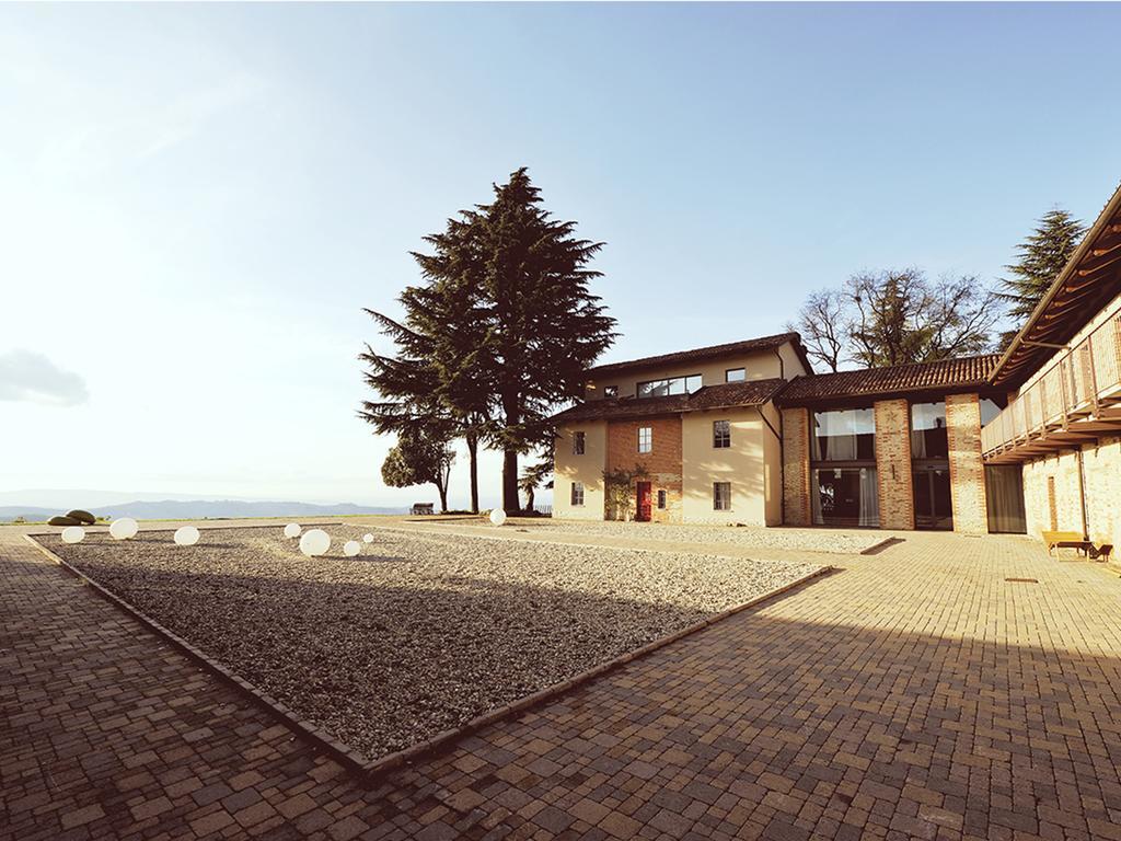 트레쪼 티넬라 Cascina Langa 게스트하우스 외부 사진